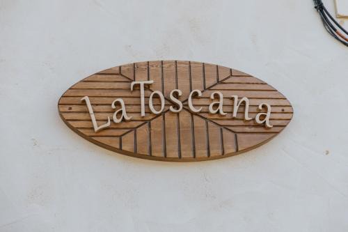 La Toscana Casa Rural piscina ,parking ,barbacoa