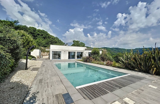 La villa vivaraise