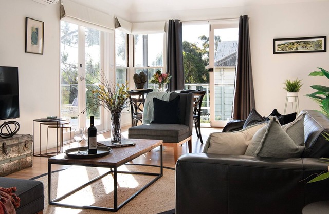 Lake Como Villa- Lake Daylesford on your doorstep
