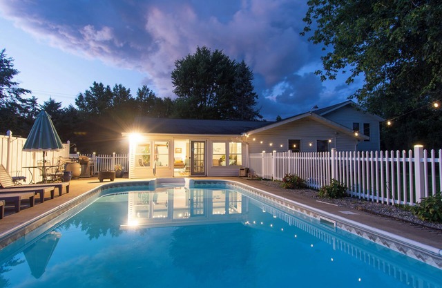 Lake Erie Retreat with In-Ground Pool