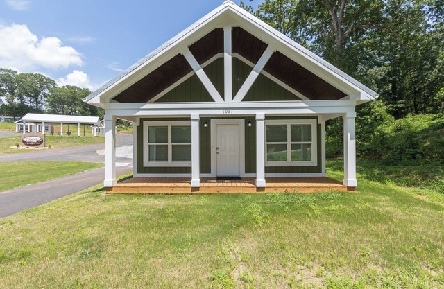 Lake Hartwell Cabins-15 Minutes to Clemson-Near Green Pond Landing