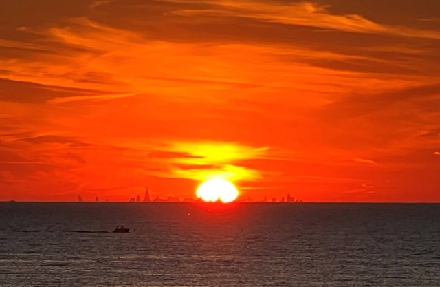 Lake Michigan Waterfront Rental in Grand Beach with Golf Cart