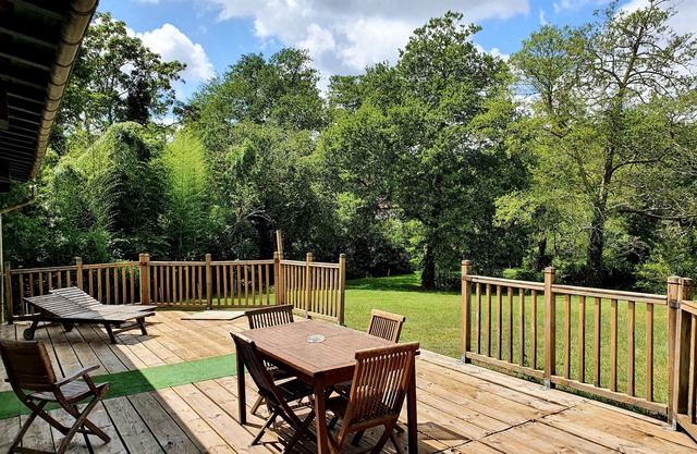 Lake view loft rental 5 people Château Belle Epoque Landes