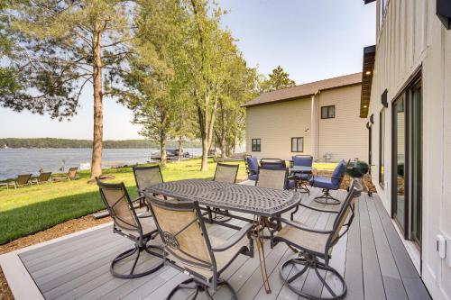 Lake Wapogasset Home with Dock 7 Mi to Amery