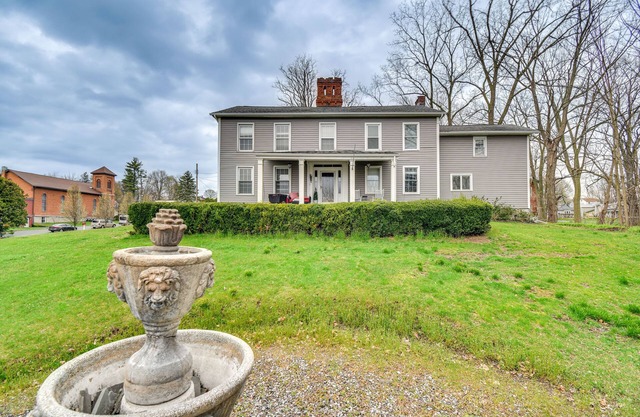 Lakefront Cayuga Retreat w/Private Deck & Hot Tub