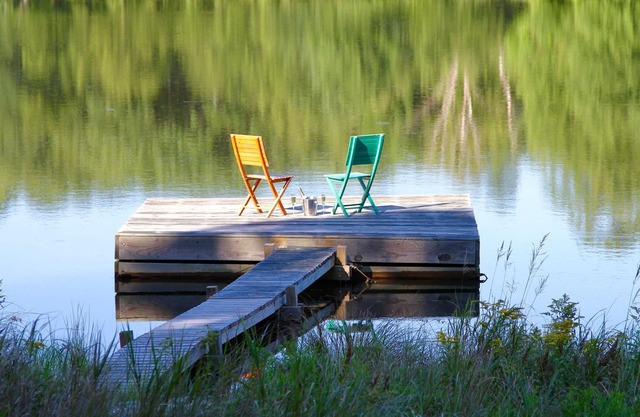 Lakefront Getaway *Less than 2 hrs from NYC* Private Lake Access/Hot Tub