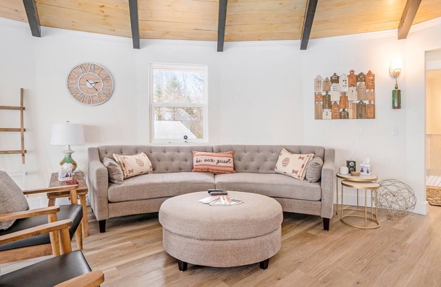 Lakefront lighthouse-style home with central AC, deck & firepit