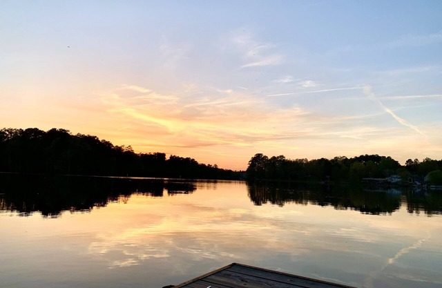 Lakelife Lodge - Lake front property