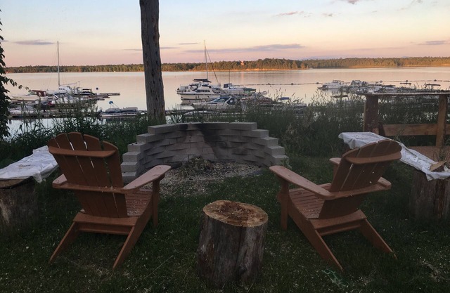 Lakeside Cottage #304 at Valcour Cottages