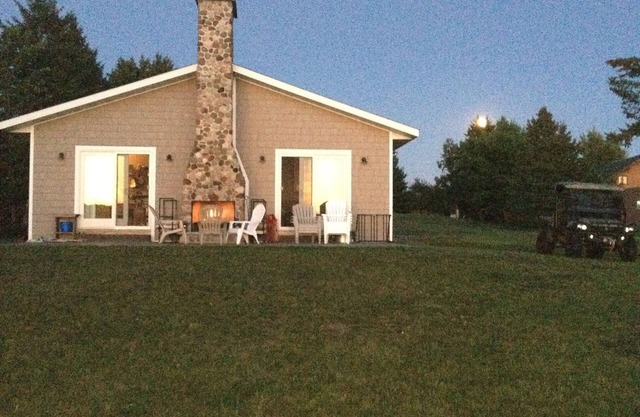 Lakeside Retreat or Winter Wonderland.You Choose