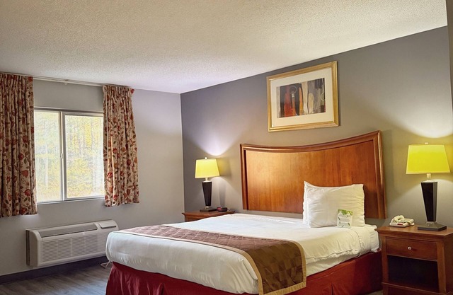 Laketree Inn And Suites Marion