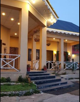 Lalazar Hotel