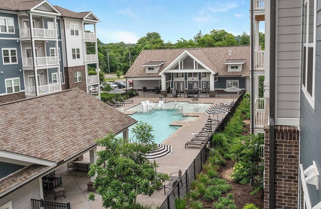 Landing | Amazing 1BD, Pool, Yoga Studio