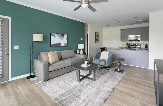 Landing at The Metropolitan - 1 Bedroom in Nash.