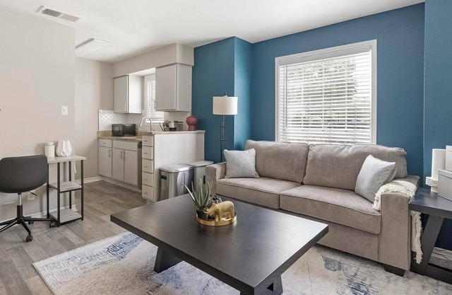 Landing | Modern 1BD, Gym, Clubhouse