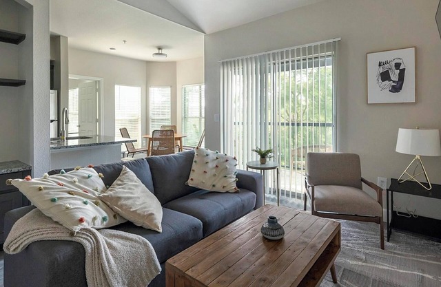Landing | Modern 2BD, Gym, Clubhouse