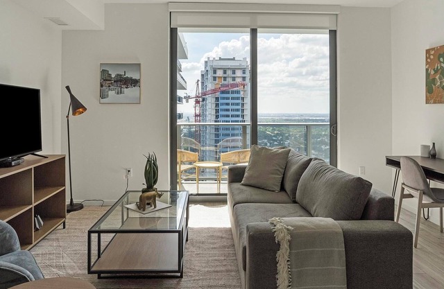 Landing | Spectacular 1BD, Gym, Game Room