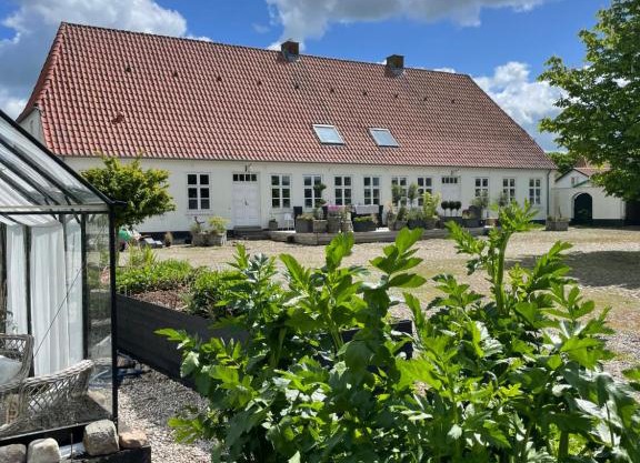 Landligt ophold på Midtgård