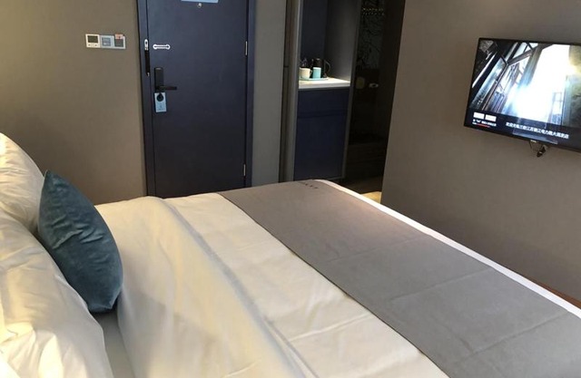 Lano Hotel Zhenjiang RT-Mart