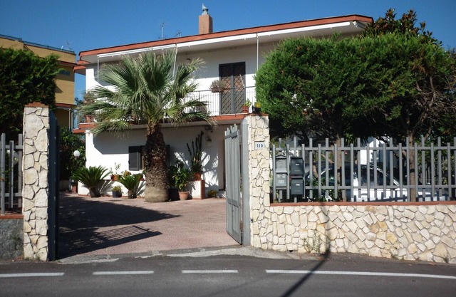 Large apartment near Naples, Vesuvio, Pompei, Capri, Ischia, Amalfi.
