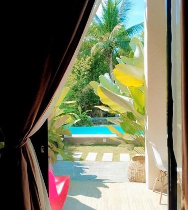 Larue Pocket Villa