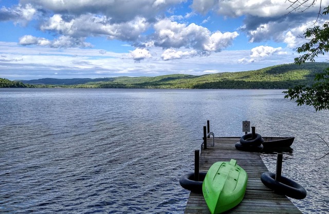 last minute deal. beautiful spot on the lake.