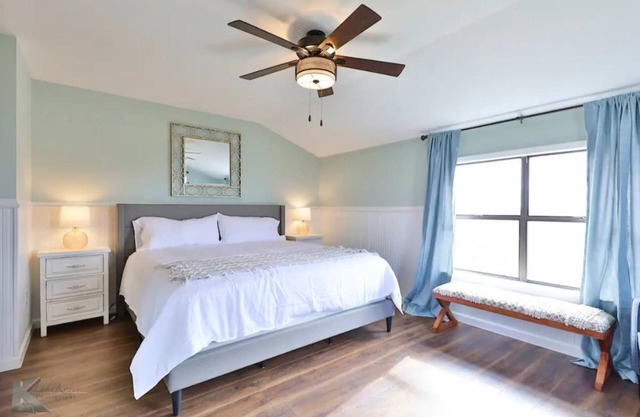 Lazy Boho Resort: Roomy Lux. Home w/Private Pool