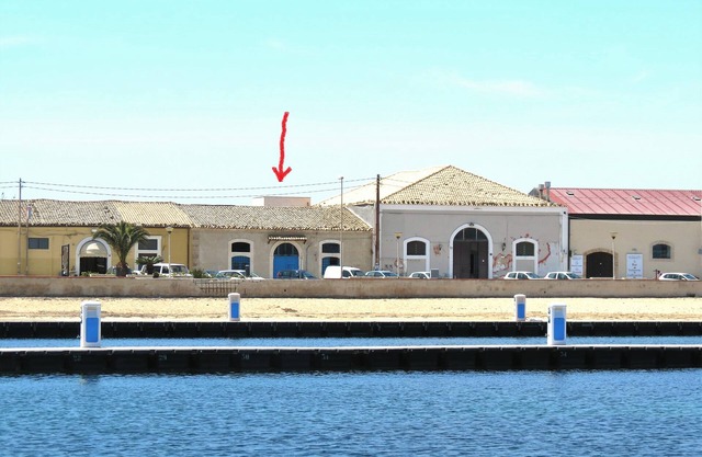 Le Capriate- a "special" residence facing the sea - 18 beds and outside court