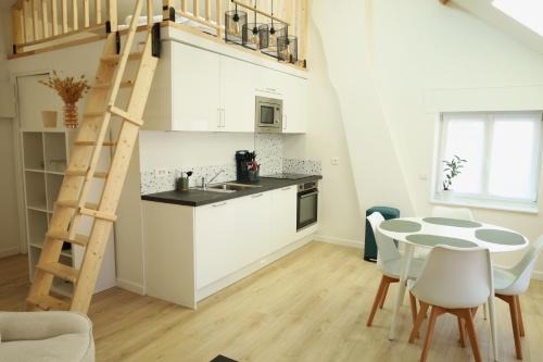Le Castelnau