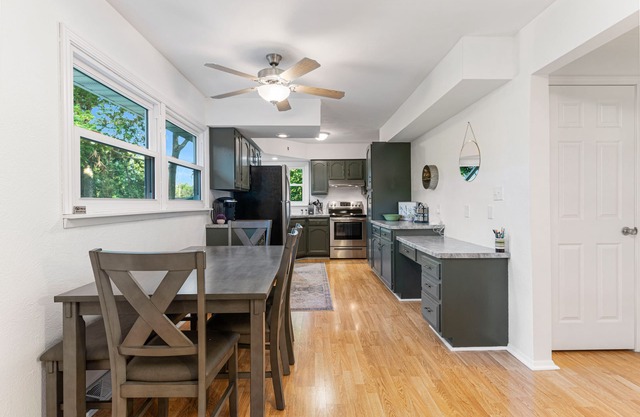 Le Claire Condo