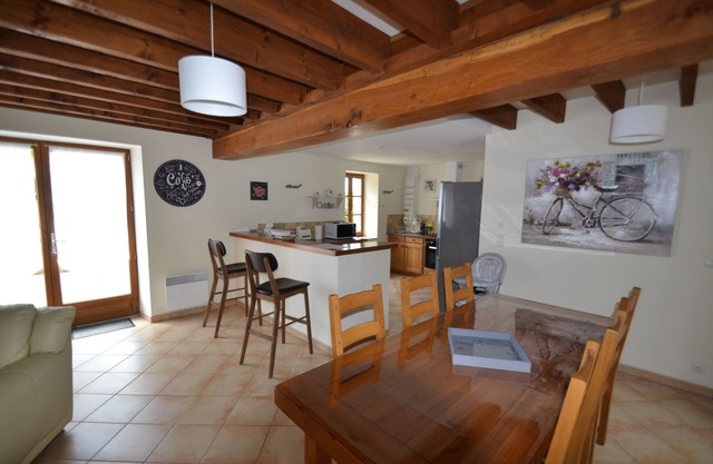 Le Gîte de Maëlle 4*15km from Beauval zoo in Saint-Aignan, Loire castles