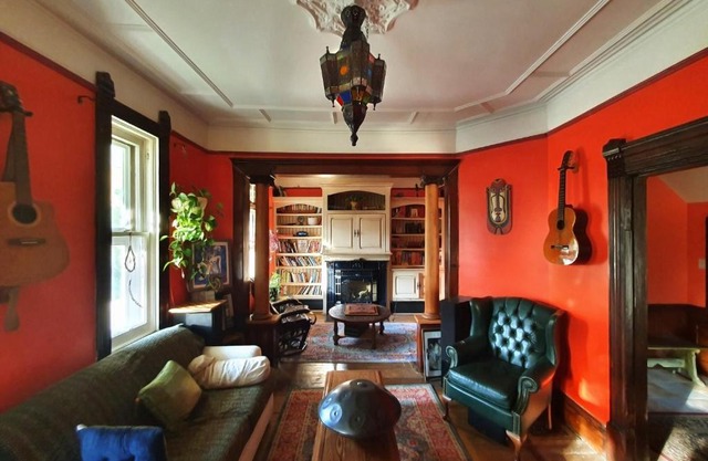 Le Salon des Inconnus