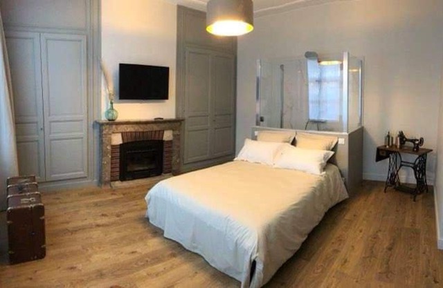 Les chambres Berguoises Chambre Rez-de-chaussée au coeur de Bergues