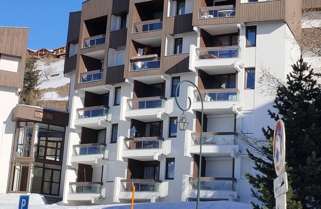 Les Ménuires 4-person apartment near the slopes