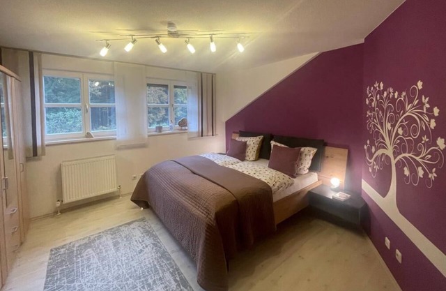 Light-flooded apartment (100sqm) for 4 people with balcony