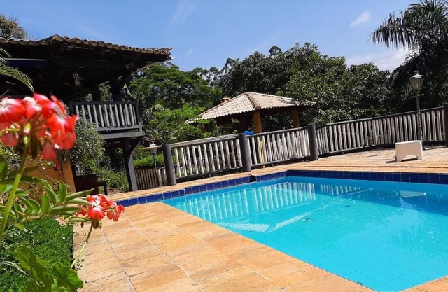 LINDA FLOOR IN ARAÇARIGUAMA - NATURE, LEISURE AND EVENTS - 35 MINUTES FROM SP