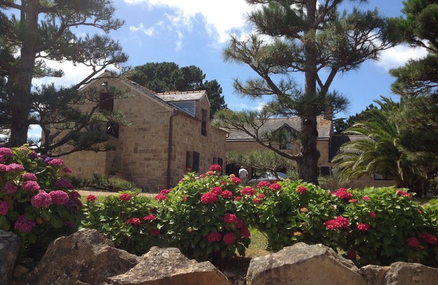 LINOTTE" rental, Trégastel, sea, beach 100 m away, promenade, Côte
