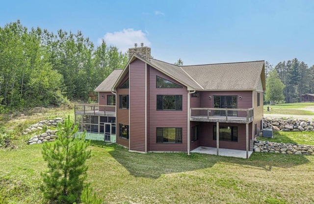 Little East Lake Escape, LODGE, SNOWMOBILE Paradise + FISHING, SNOWMOBILING, SKIING