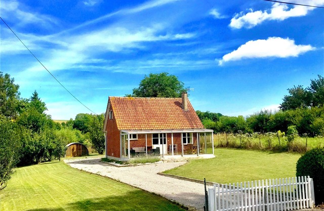 « Little house on the prairie » near Hesdin and Montreuil , 40min 'from the sea