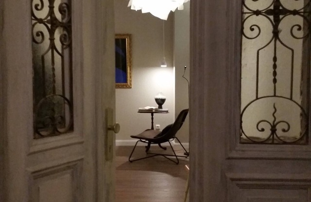 Live more beautifully in the monument . with comfort and WiFi . central, comfortable, spacious