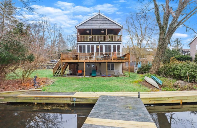 LIVE ON A BEAUTIFUL LAKE one hour from New York City NEW LISTING!