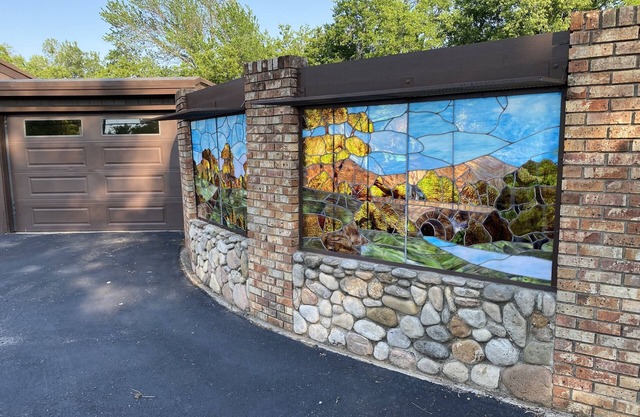Local Landmark Guest House w/garage prkg; Near TSU
