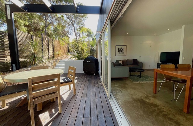 Located in Gnarabup a short stroll from the main beaches and cafes