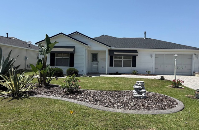 LOCATION! 2B2B House, The Villages, FL. Sleeps 6. Minutes Sumter & BRWD Squares