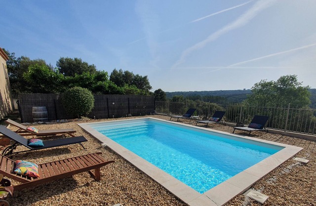 Location Maison Avec Piscine 5mn D'uzes 5/6 Personnes