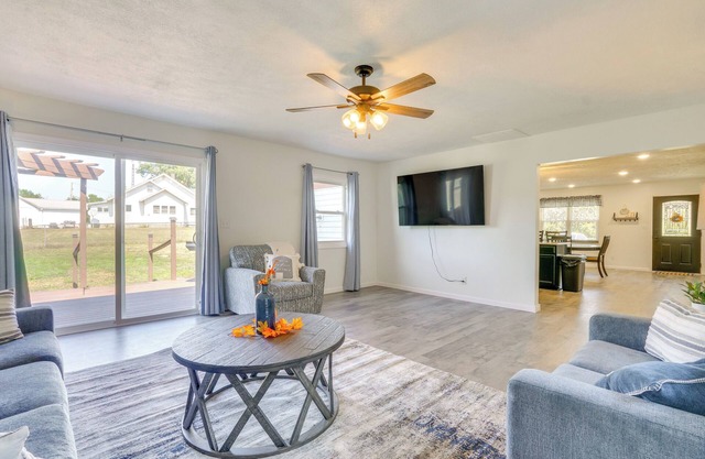 Logansport Home w/Deck: 4 Mi to Downtown!