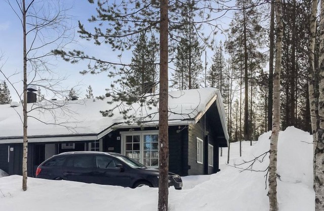 Lomaylläs B26/palovaarankaarre 8 A by Interhome