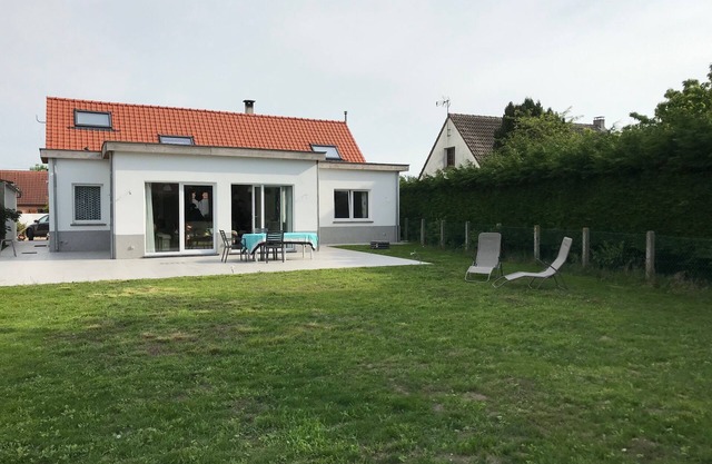 Longère de CHARME, ALL COMFORT in QUIET surroundings. Private parking lot