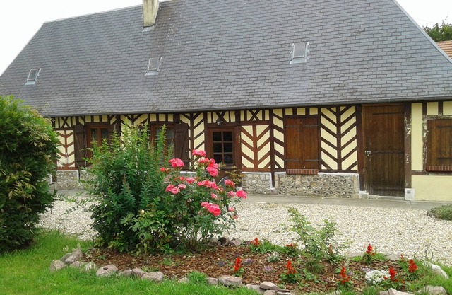 LONGERE IN PEACE 25 mins FROM HONFLEUR