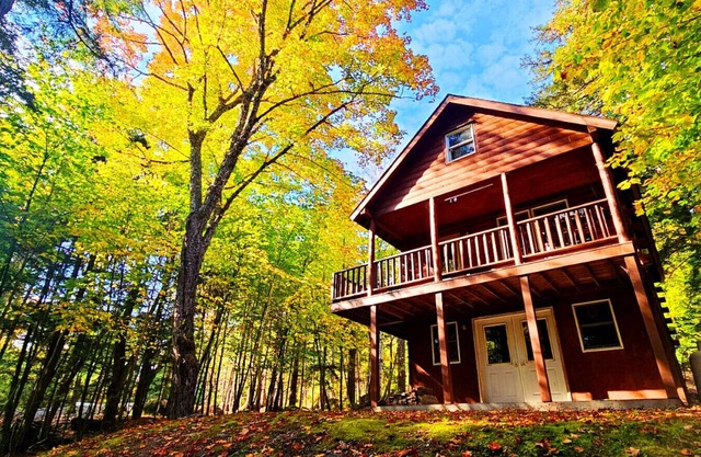 Loon Dream - Waterfront Cabin-Direct ATV Access